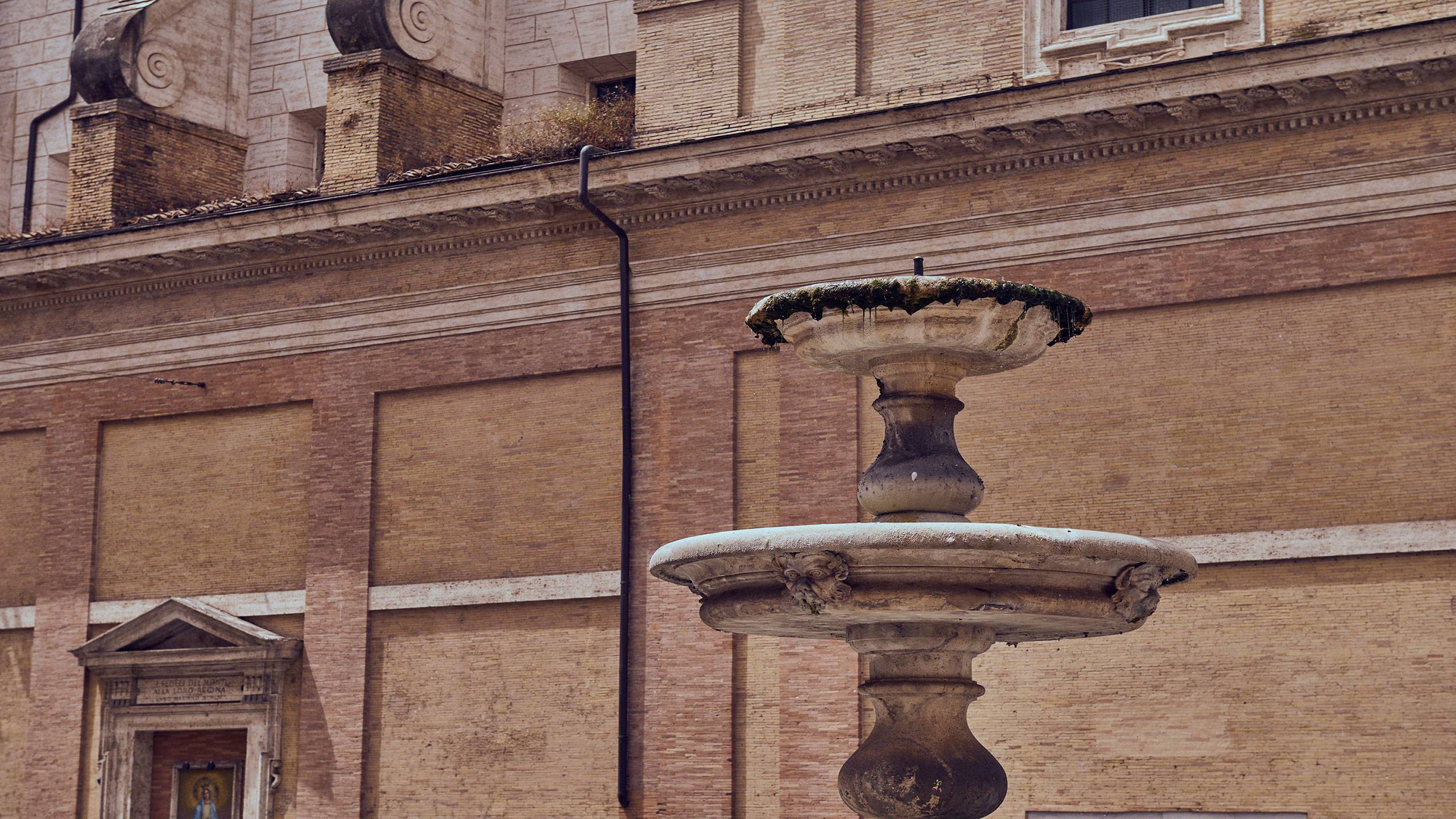 la-fontana-della-piazza